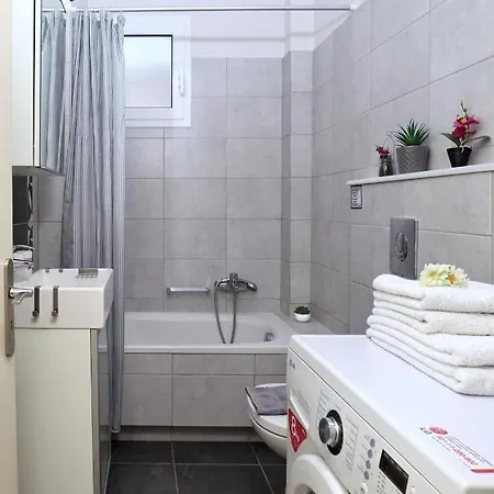 Koukoutsi Studio Lefkada City