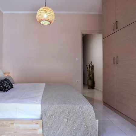 Koukoutsi Studio * Lefkada City
