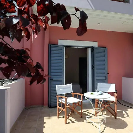 Koukoutsi Studio Lefkada City